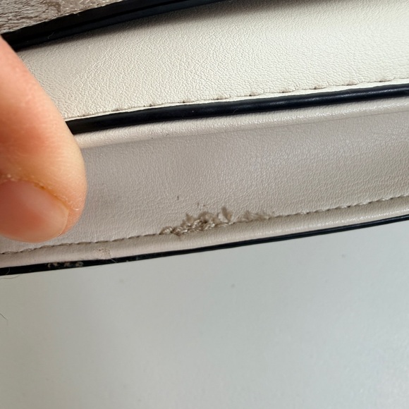 NWT Nine West Shonda Signature Wallet-On-A-String Sling Wallet Crossbody Bag - Picture 13 of 13